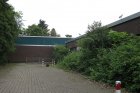 Nebeneingang zum Schulgebäude, Standort von Horchbox H2. Dort wurde auch eine Rauhautfledermaus als Durchzügler festgestellt.